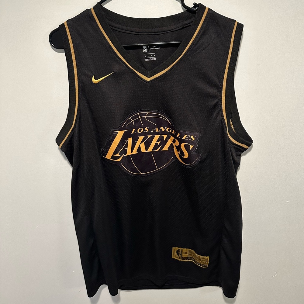 Kobe Bryant jersey